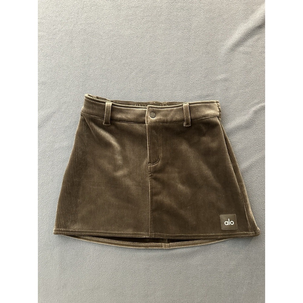 Alo Yoga Ribbed Velour Baller Mini Skirt - Macchiato / Small